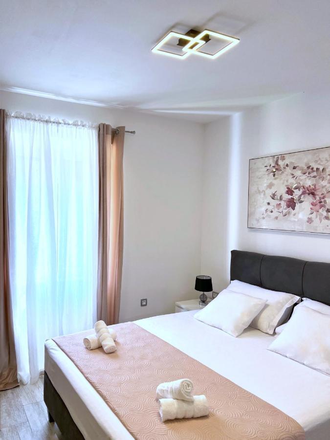 Studio Apartman Perla Split Kültér fotó
